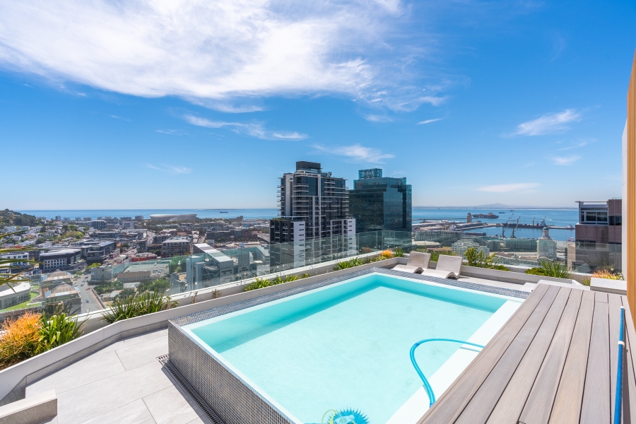 2 Bedroom Property for Sale in Cape Town City Centre Western Cape